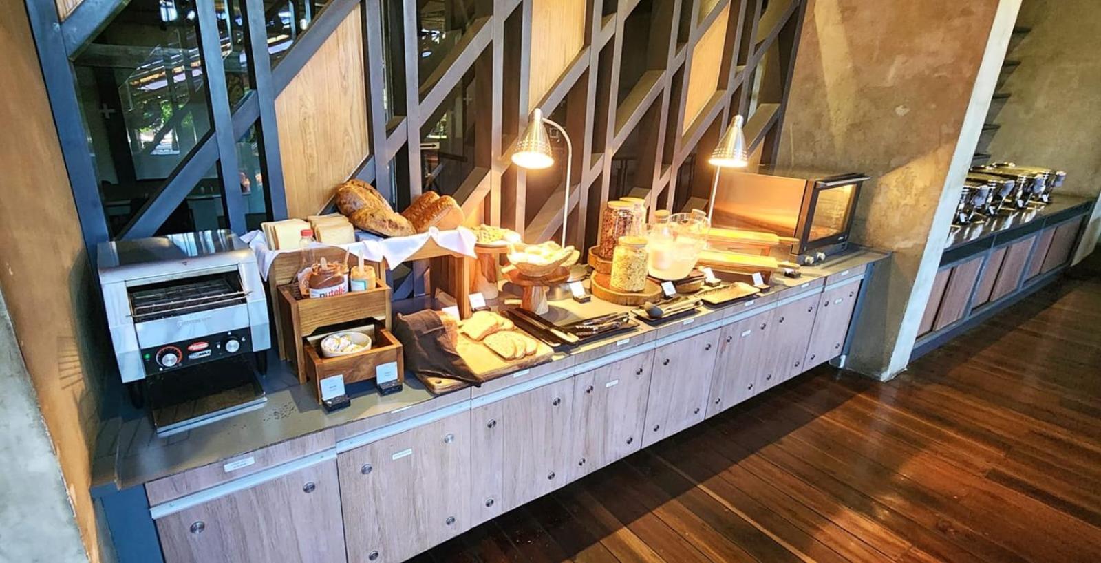 Stana Puri Gopa Hotel Sanur Exteriör bild