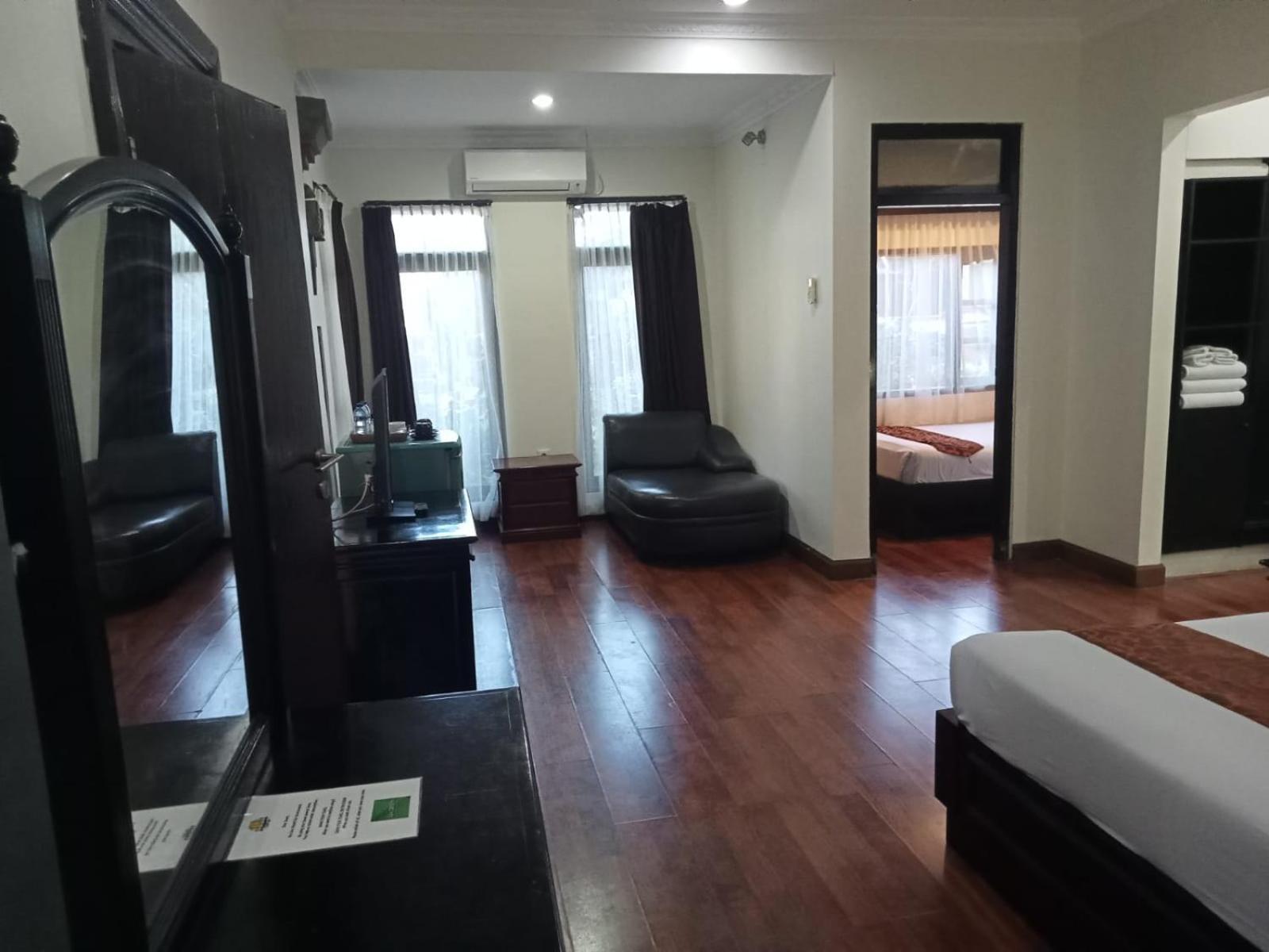 Stana Puri Gopa Hotel Sanur Exteriör bild